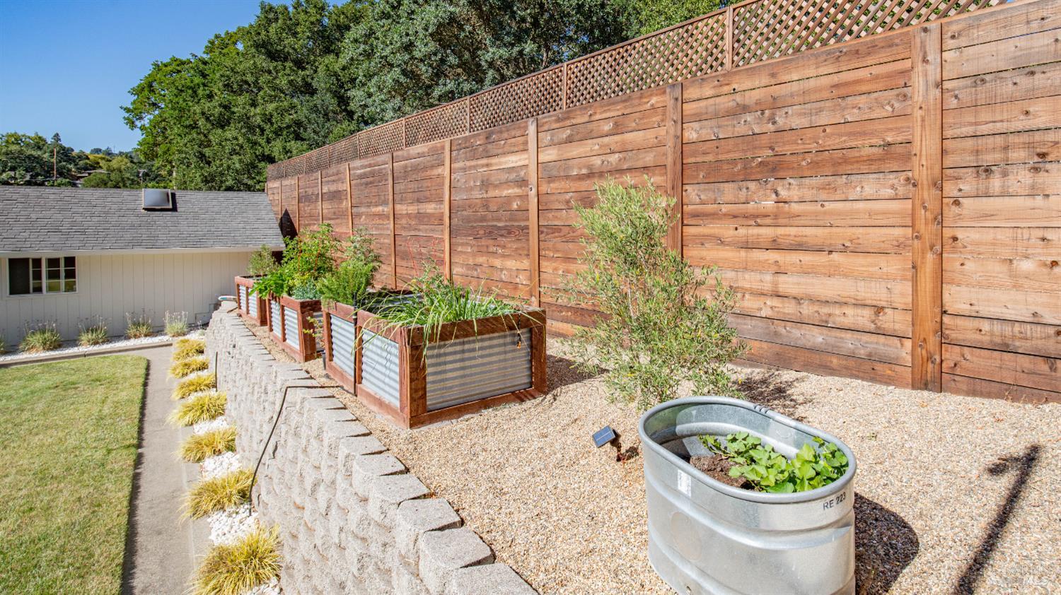 1081 Tamarisk Drive Napa CA 94559