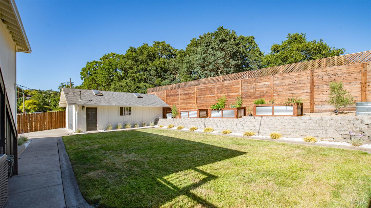 1081 Tamarisk Drive Napa CA 94559
