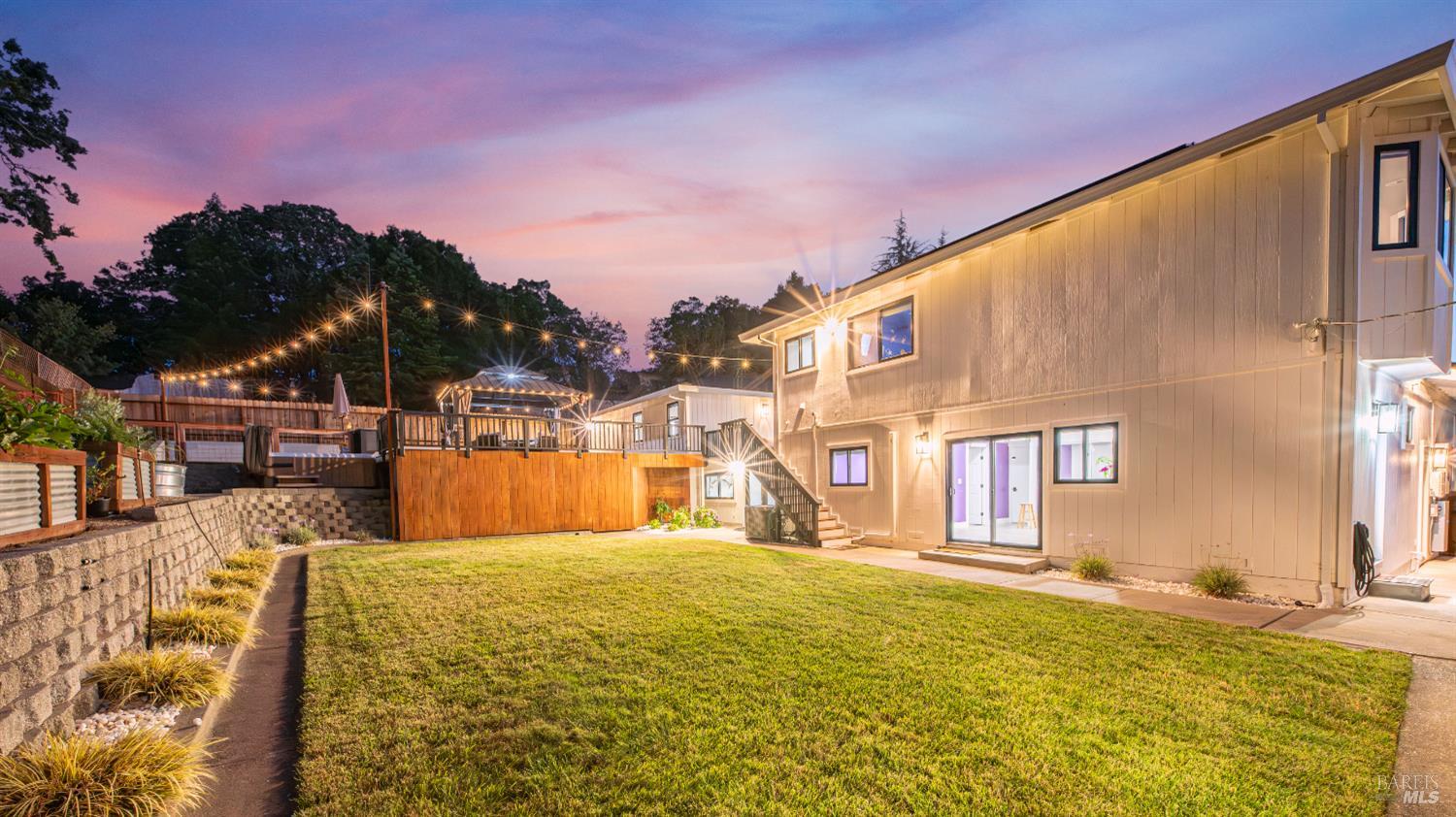 1081 Tamarisk Drive Napa CA 94559