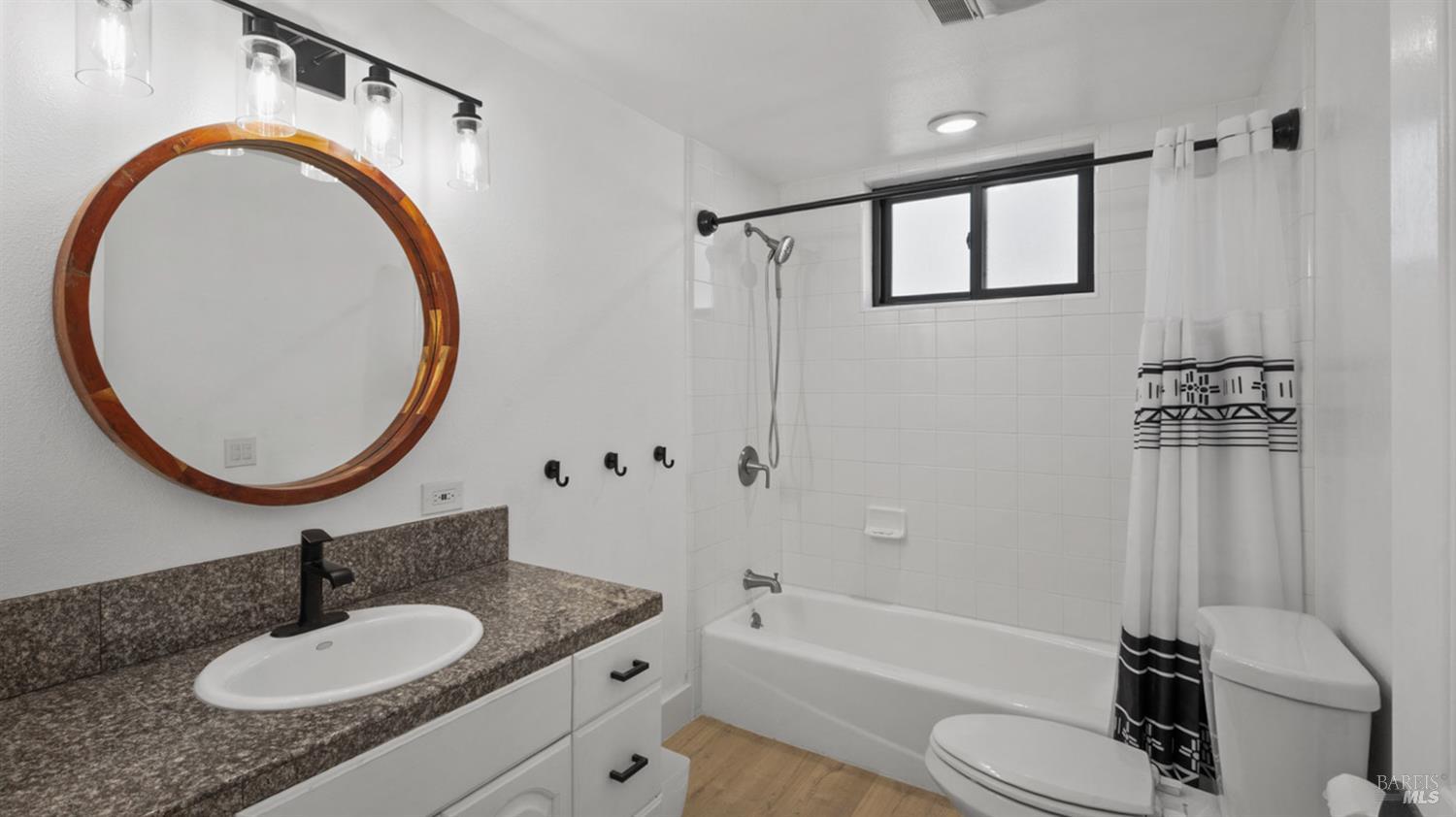 1081 Tamarisk Drive Napa CA 94559