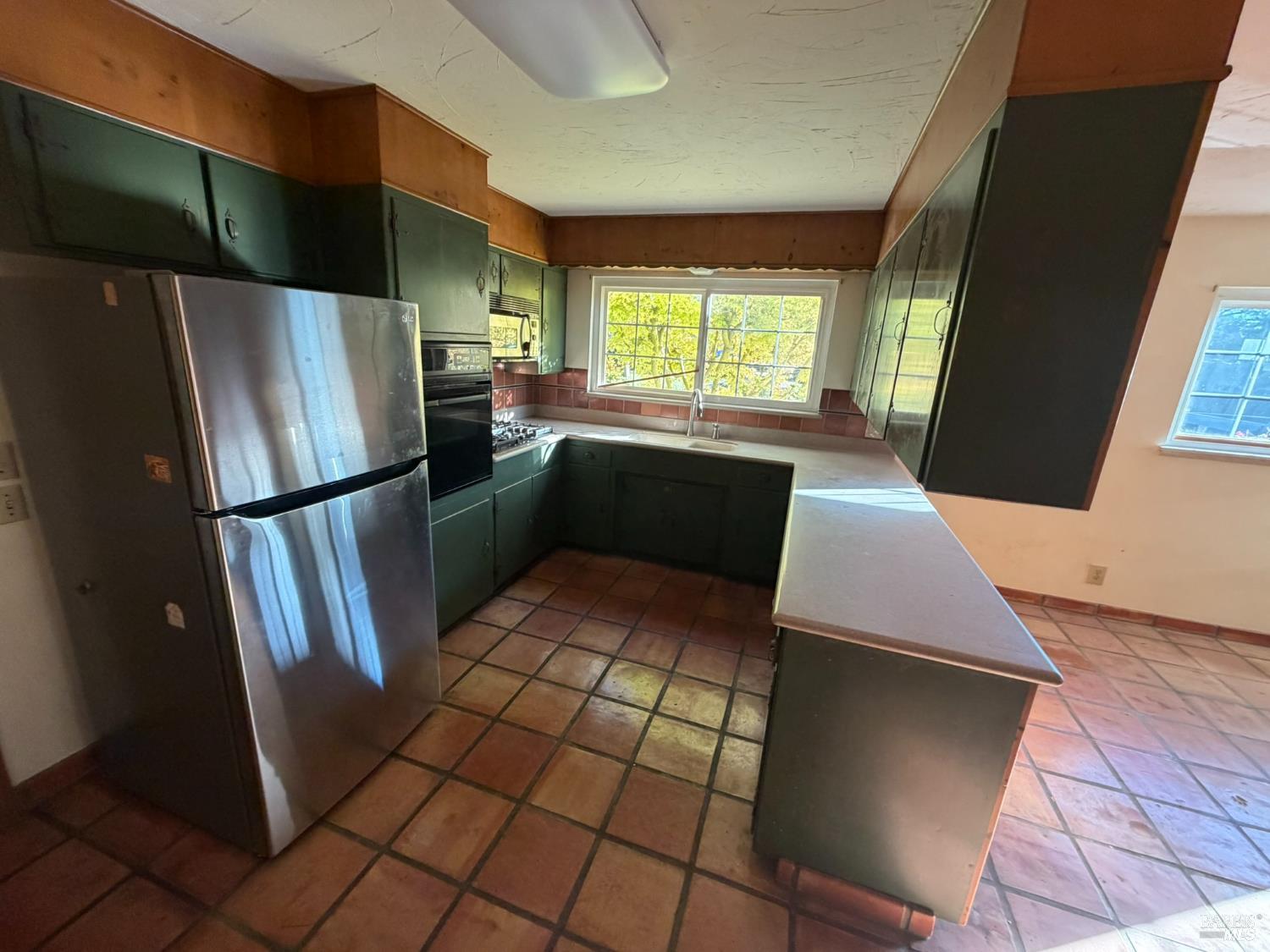 2303 Oak Knoll Drive Santa Rosa CA 95403