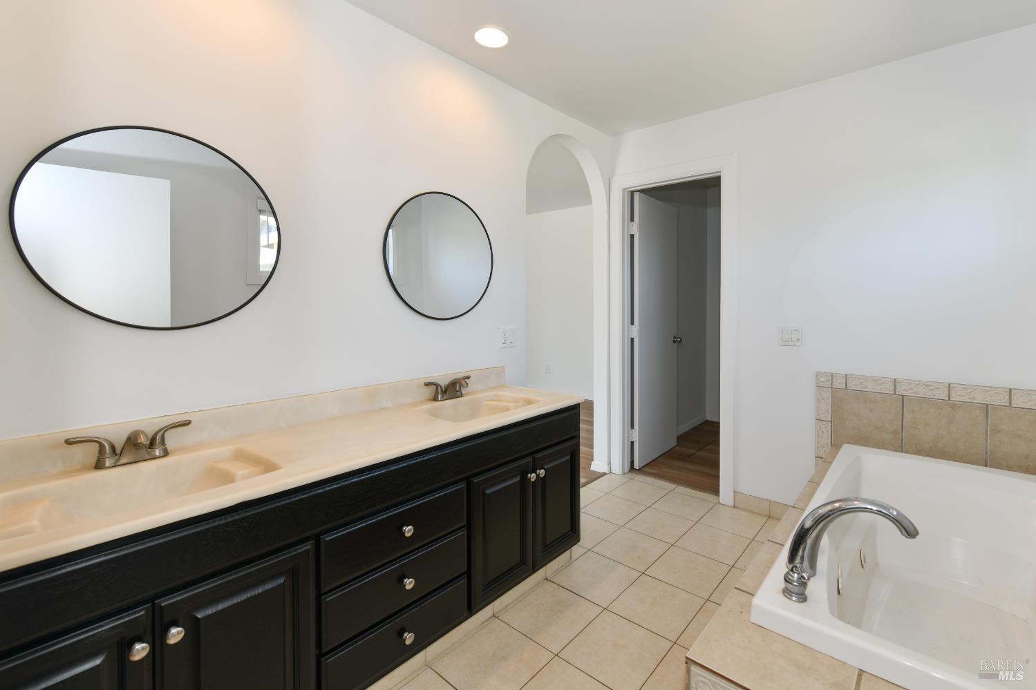 1311 E Bonness Road Sonoma CA 95476
