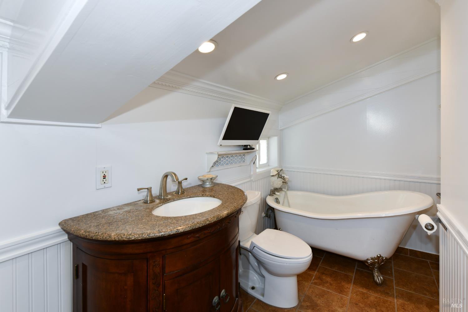 1311 E Bonness Road Sonoma CA 95476