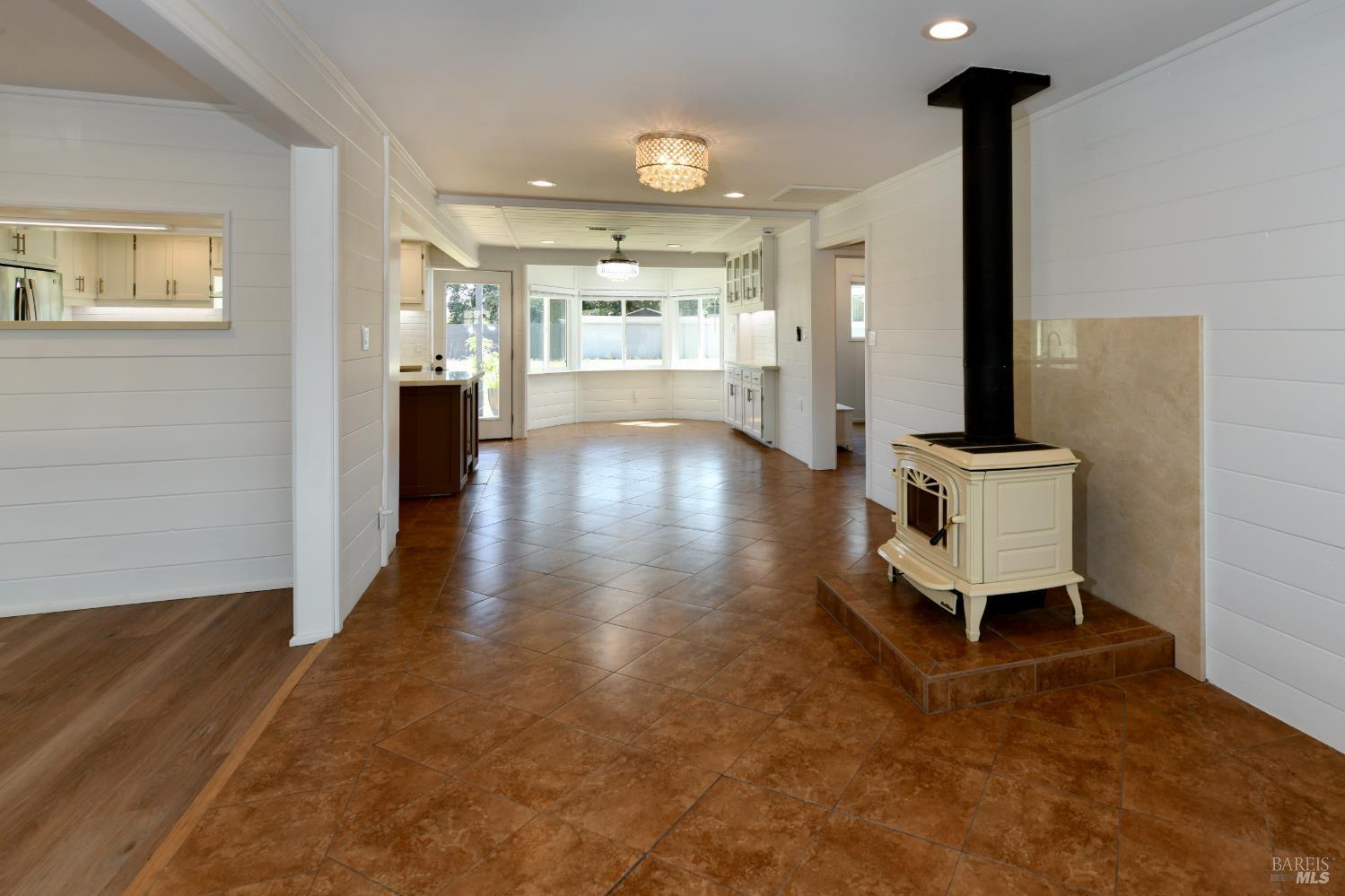 1311 E Bonness Road Sonoma CA 95476