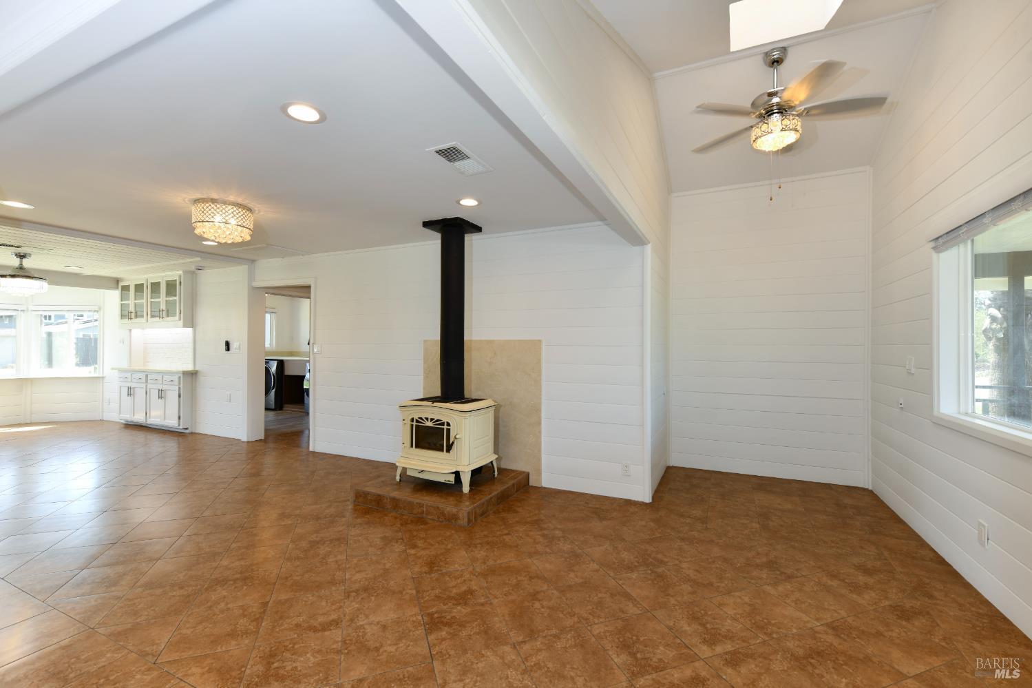 1311 E Bonness Road Sonoma CA 95476