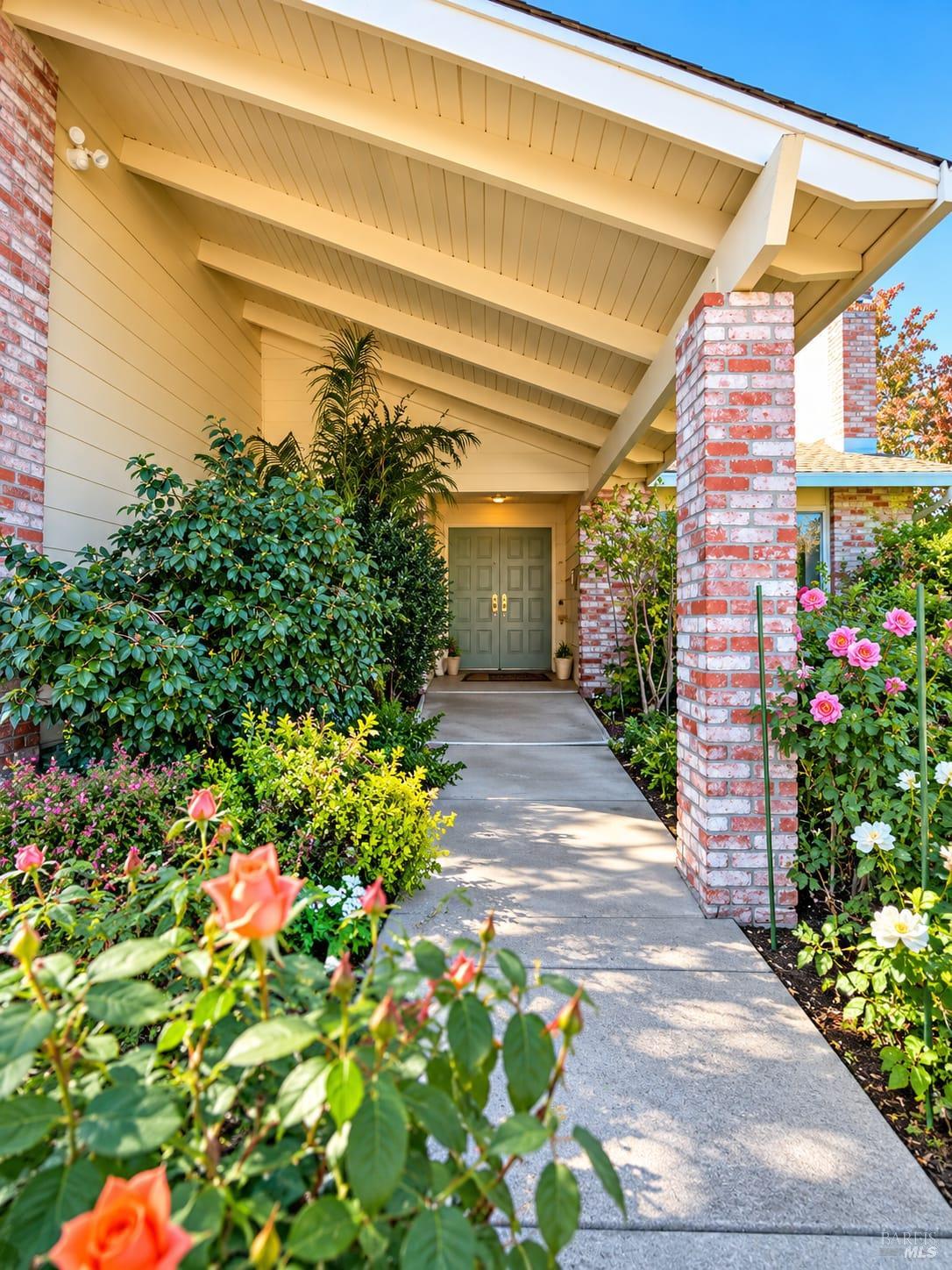 8833 Oak Trail Drive Santa Rosa CA 95409