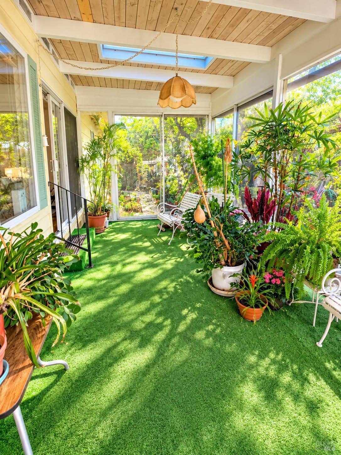 8833 Oak Trail Drive Santa Rosa CA 95409