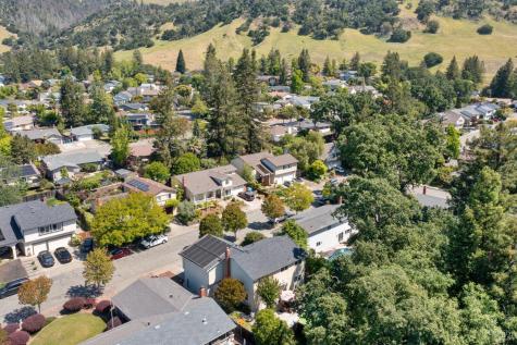 5260 San Luis Avenue Santa Rosa CA 95409
