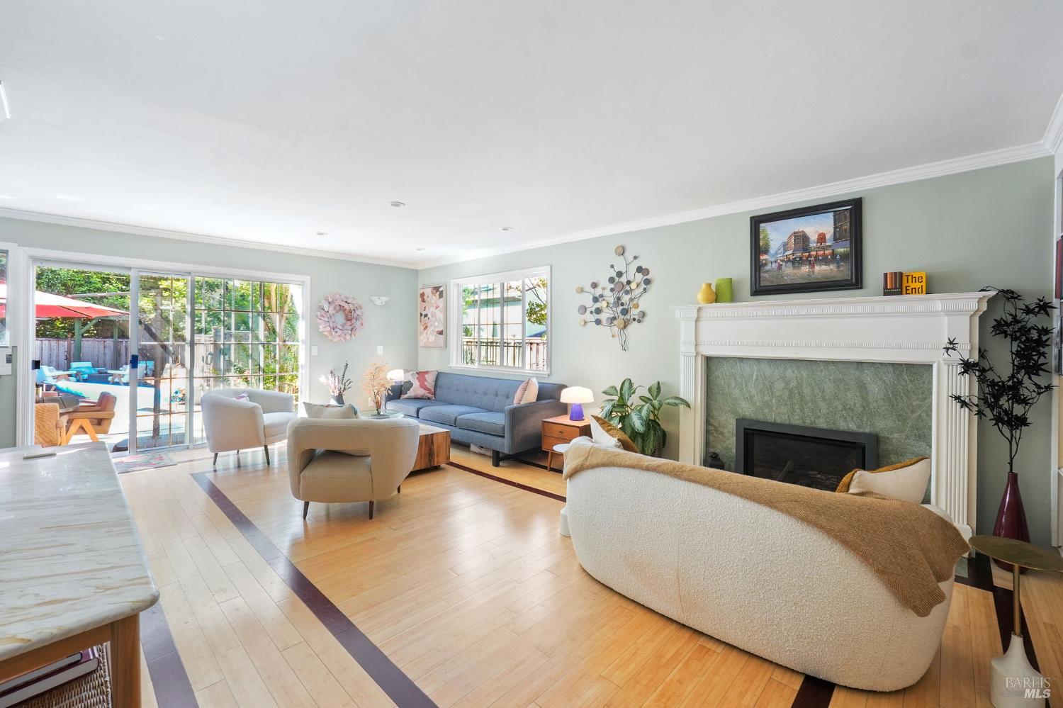 5260 San Luis Avenue Santa Rosa CA 95409