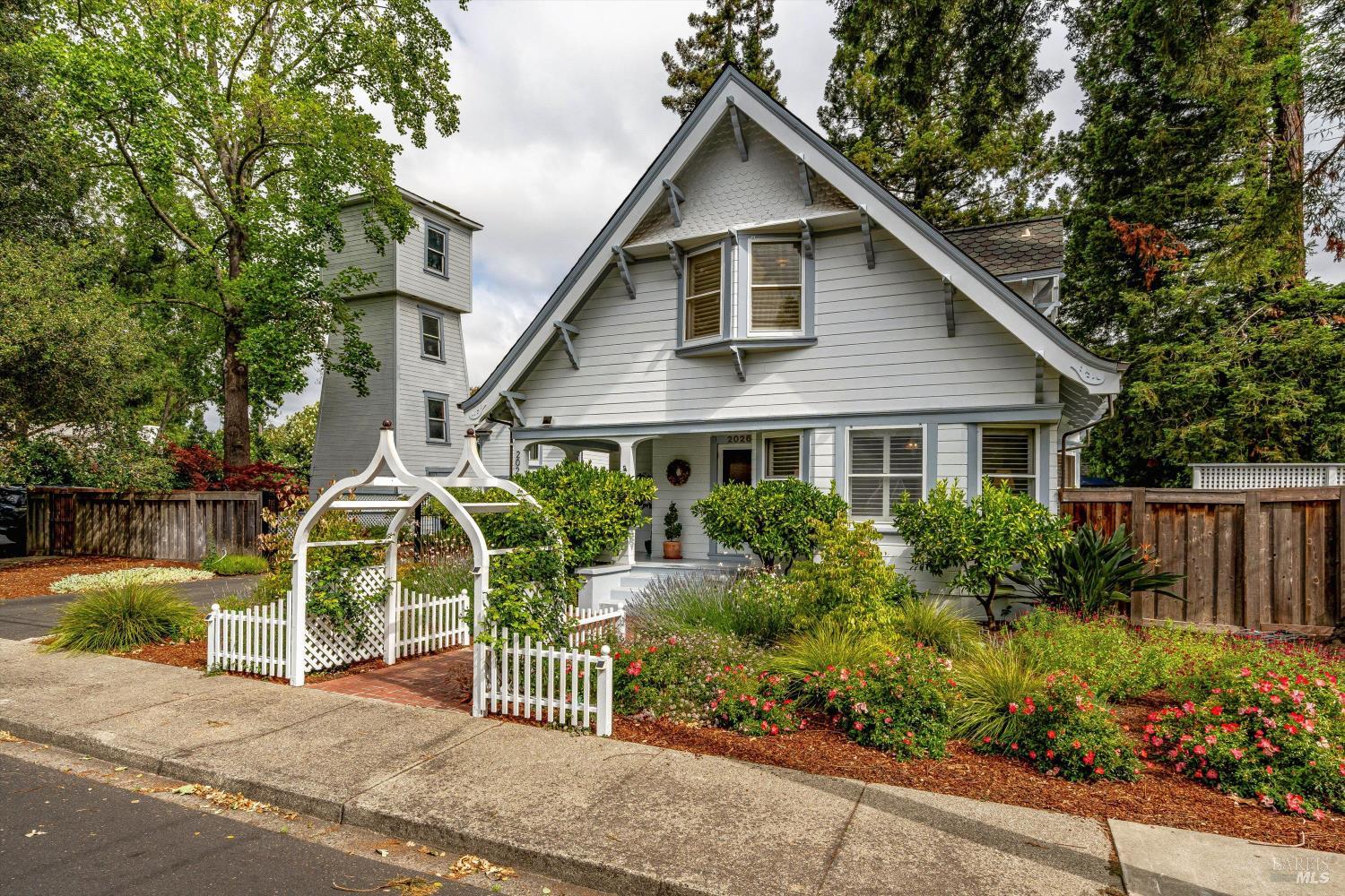 2026 W F Street Napa CA 94558