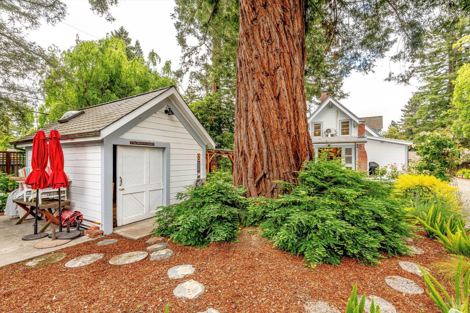 2026 W F Street Napa CA 94558