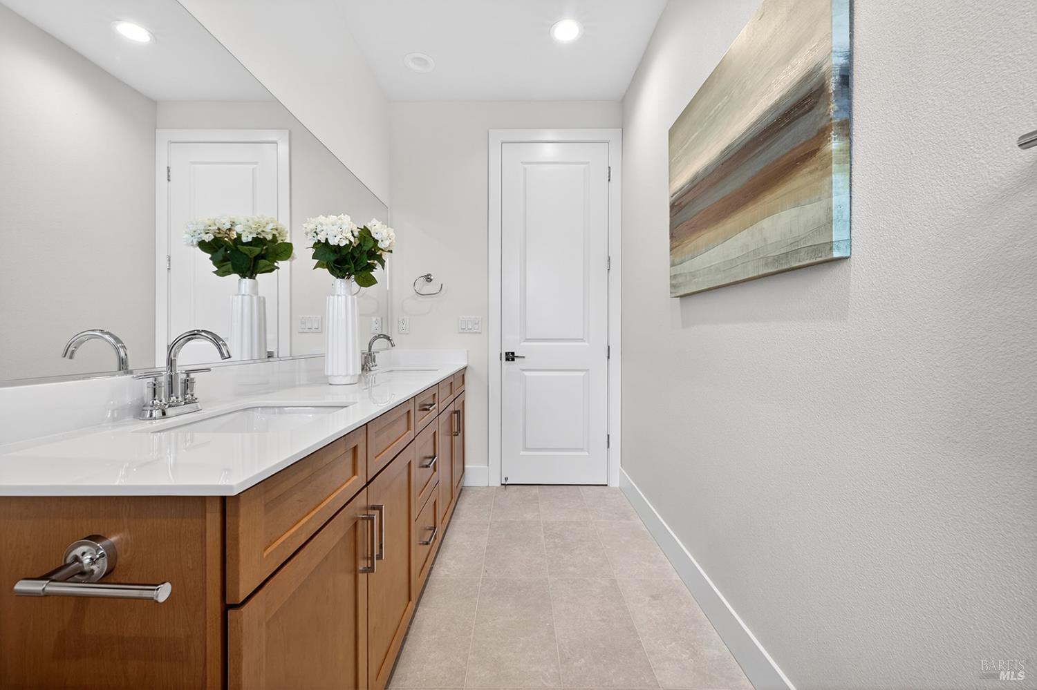 329 Cornell Street Windsor CA 9549