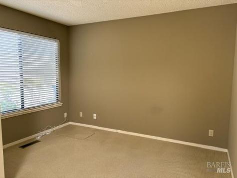 21222 Via Colombard Sonoma CA 95476