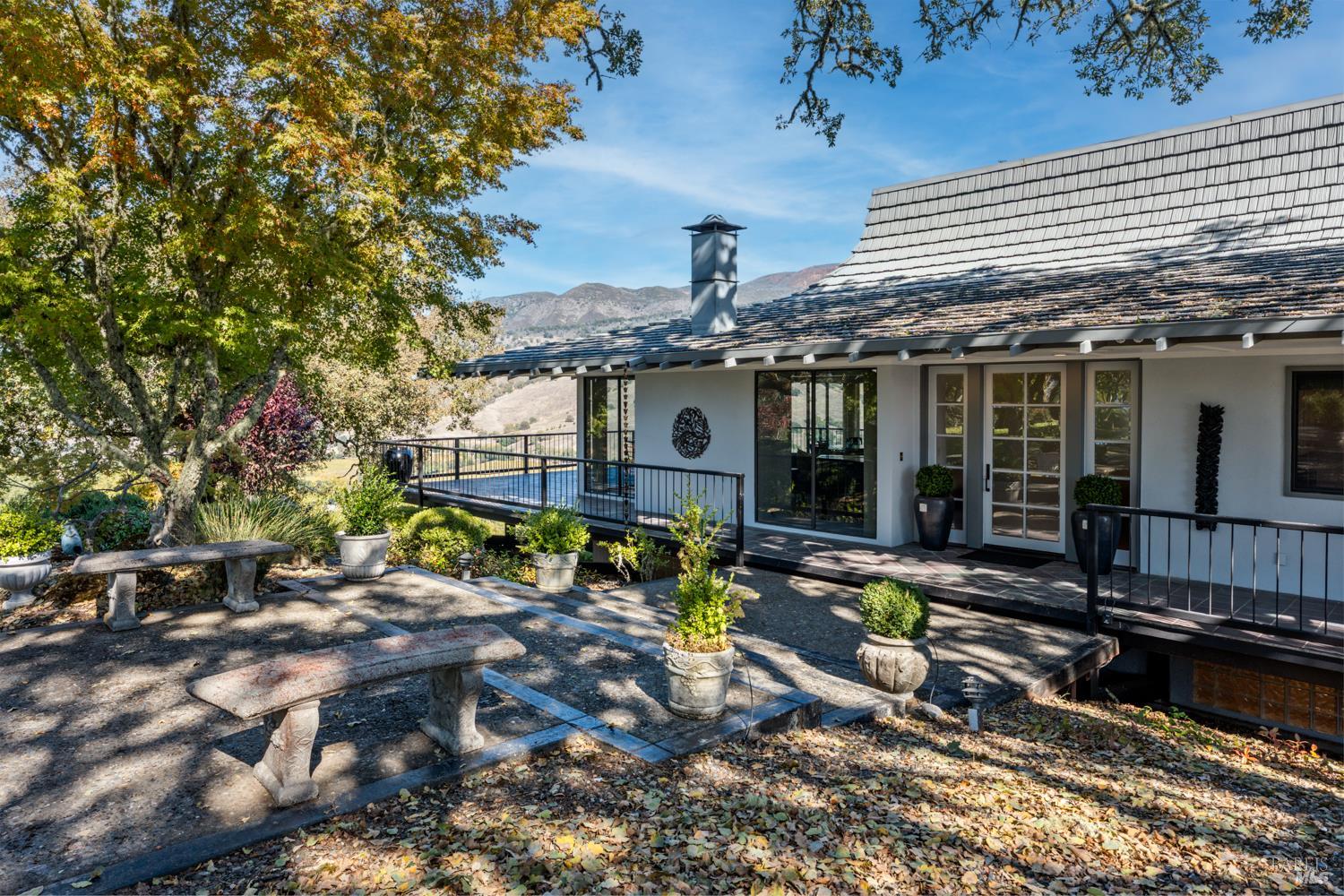 241 Henry Station Road Ukiah CA 95482