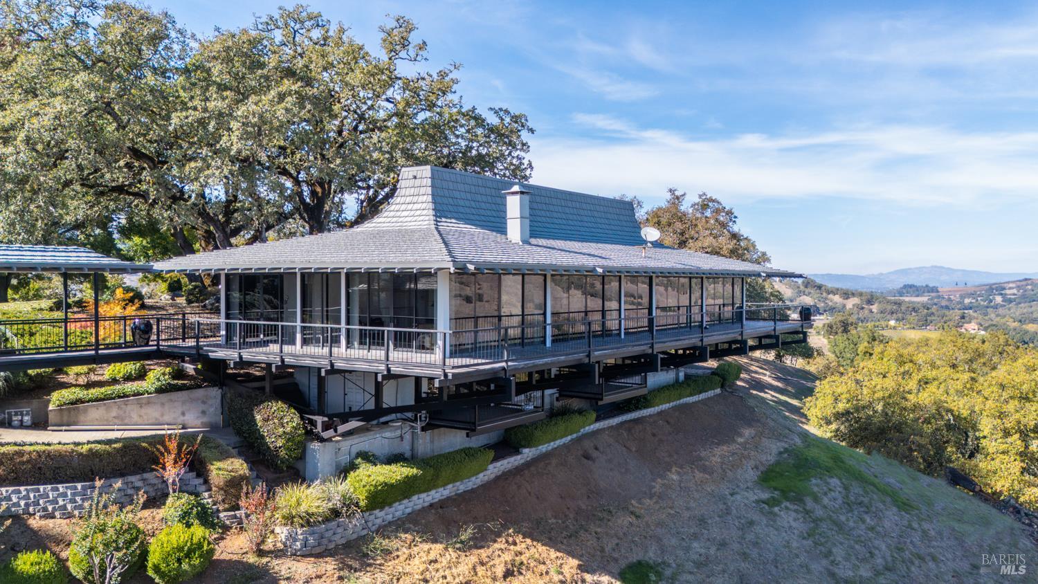 241 Henry Station Road Ukiah CA 95482