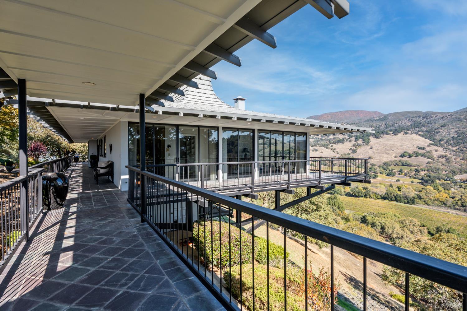 241 Henry Station Road Ukiah CA 95482