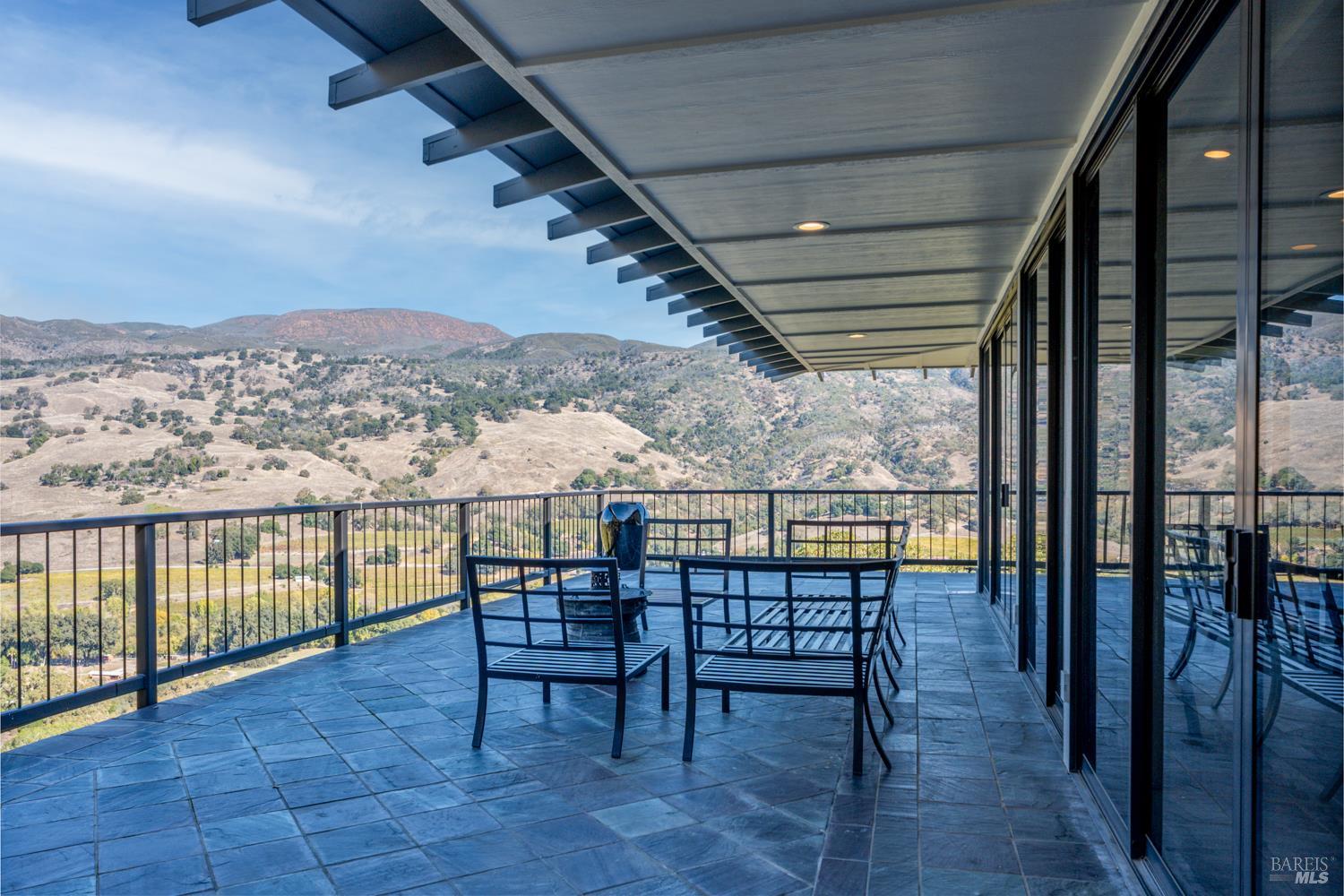 241 Henry Station Road Ukiah CA 95482