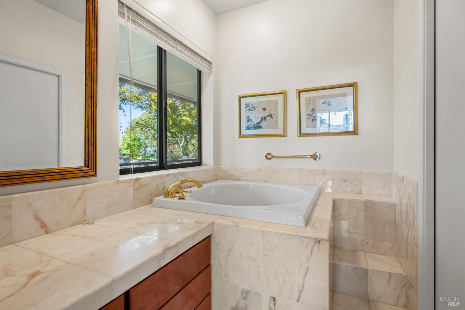 241 Henry Station Road Ukiah CA 95482