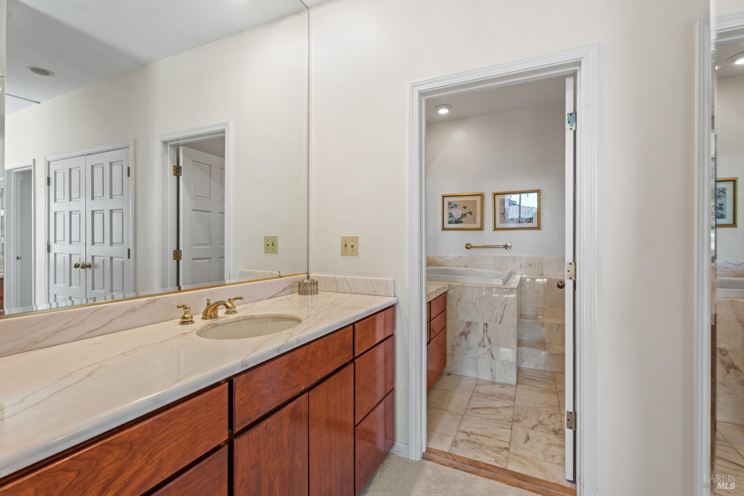 241 Henry Station Road Ukiah CA 95482