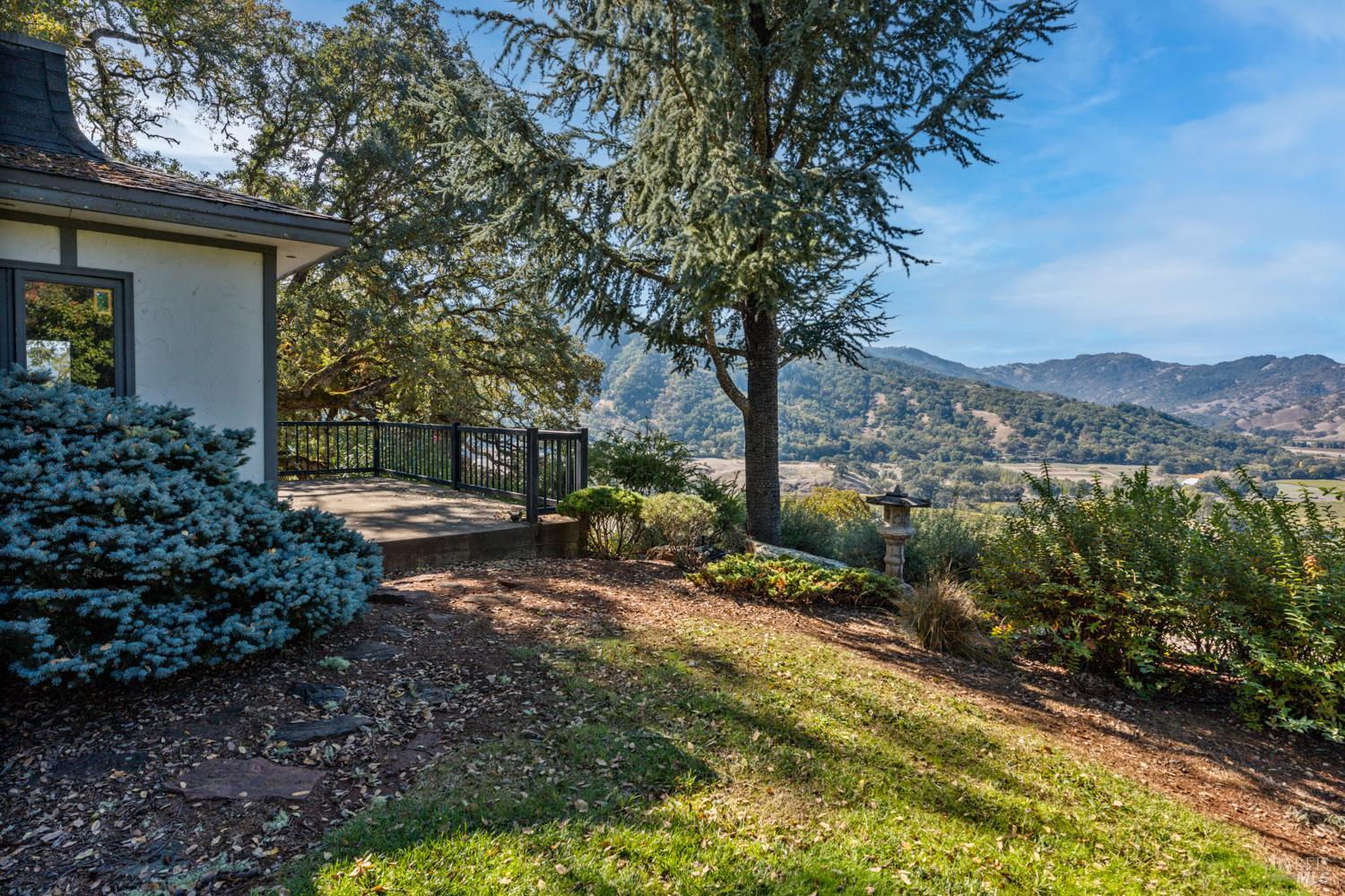 241 Henry Station Road Ukiah CA 95482