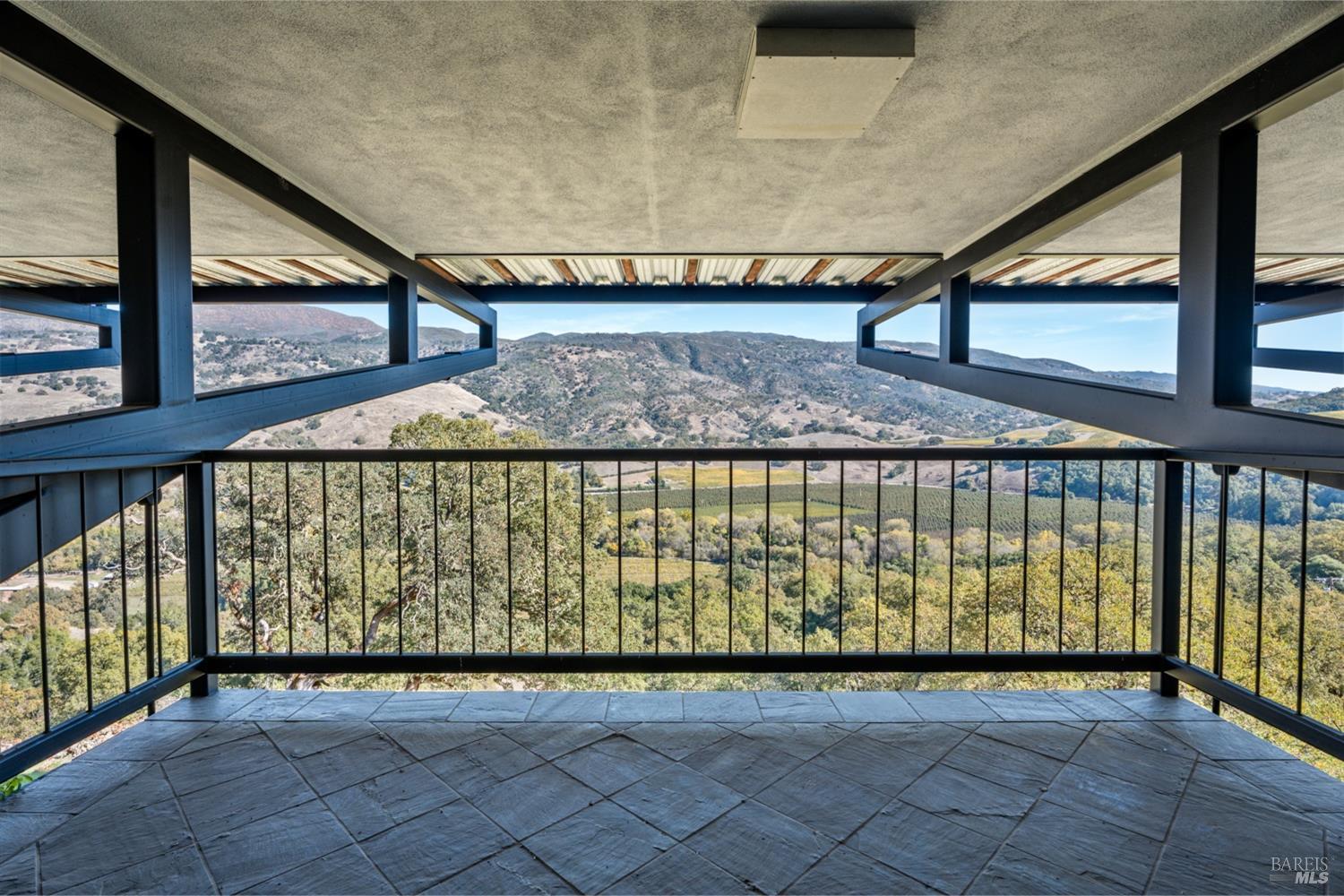 241 Henry Station Road Ukiah CA 95482