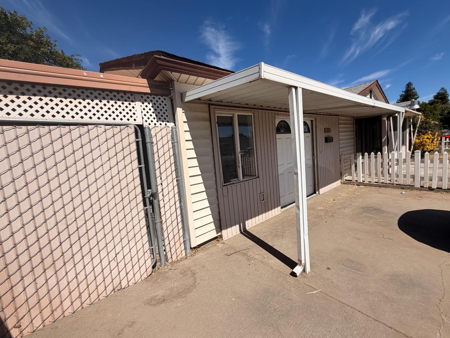 15883 Warfield Lathrop CA 95330
