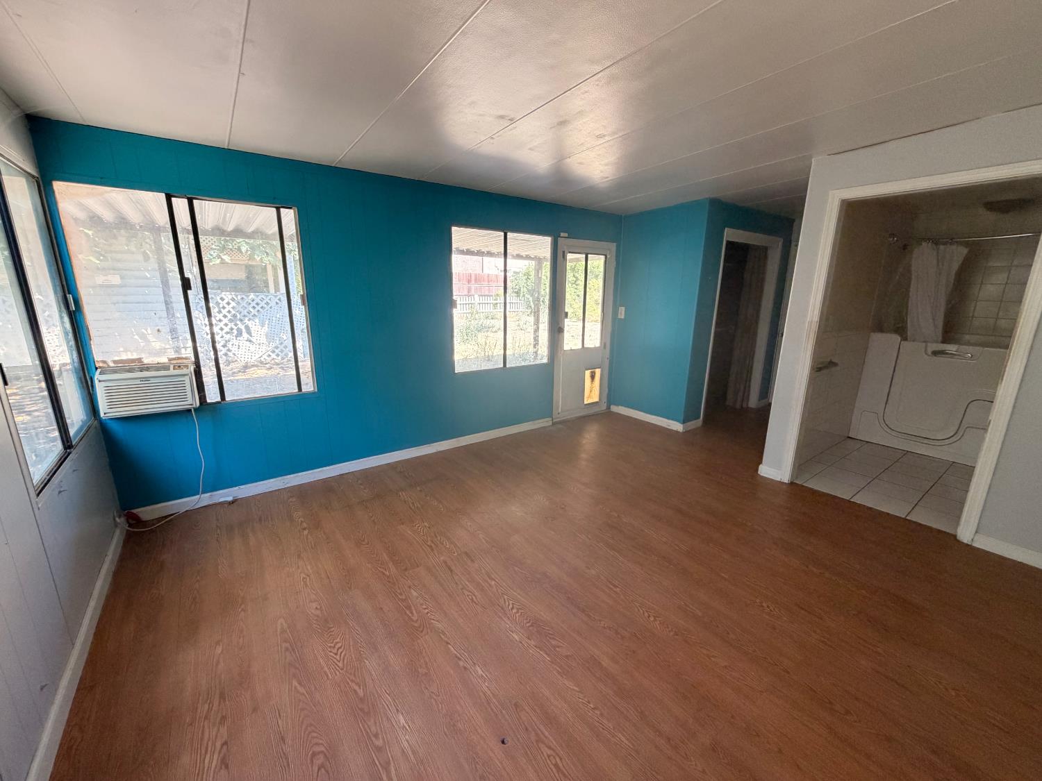 15883 Warfield Lathrop CA 95330