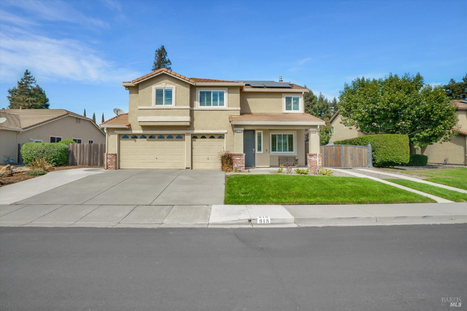 818 Summerbreeze Drive Vacaville CA 95687