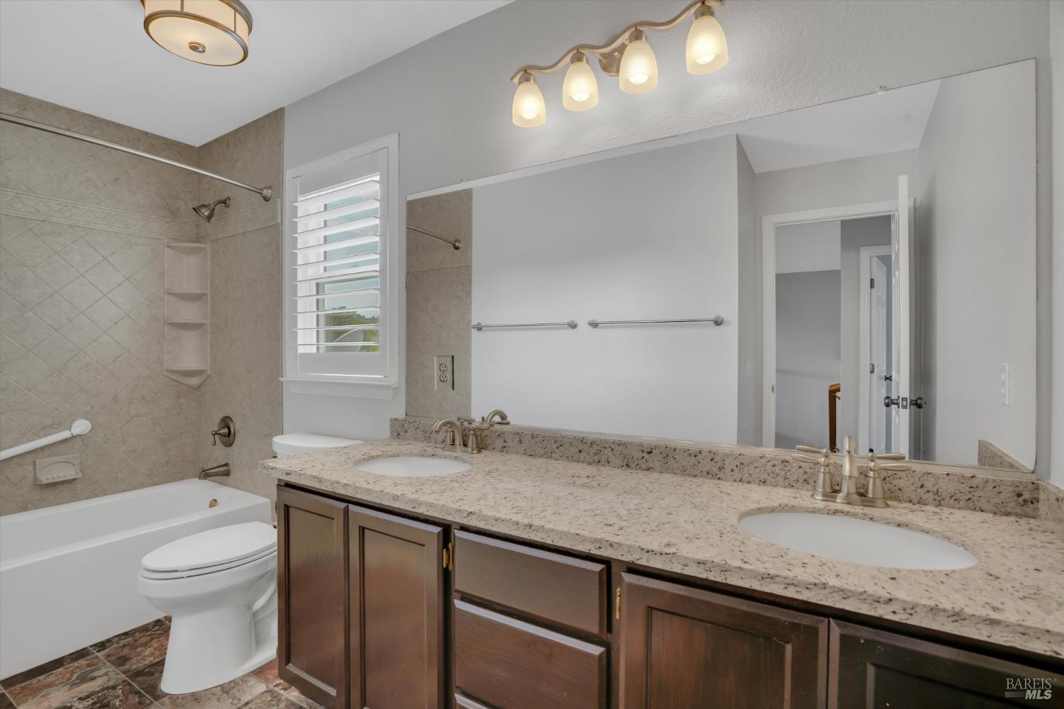 818 Summerbreeze Drive Vacaville CA 95687