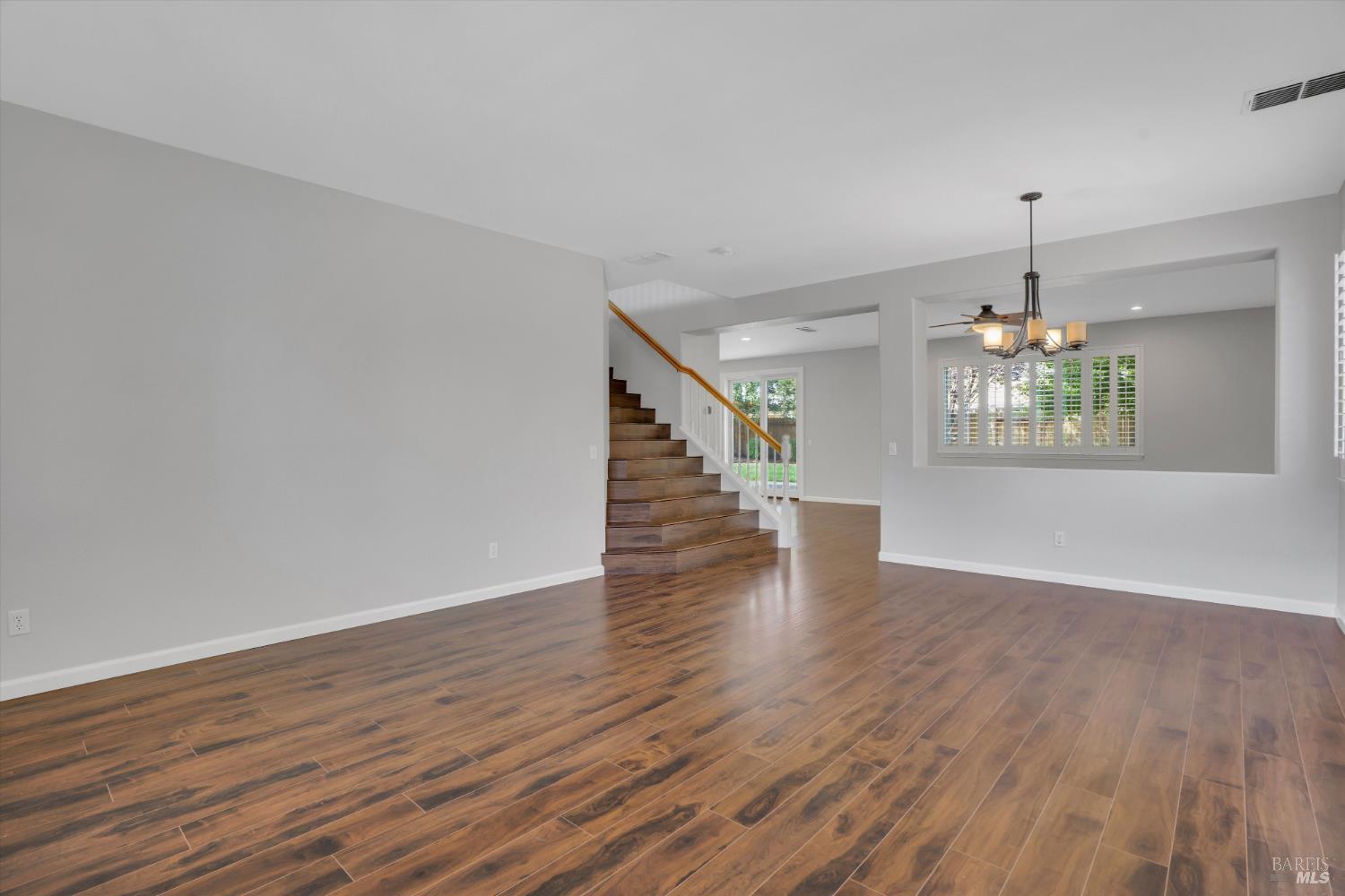 818 Summerbreeze Drive Vacaville CA 95687
