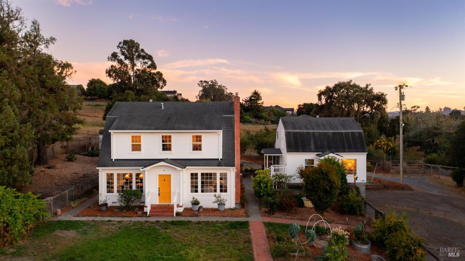 111-115 Haverfield Lane Petaluma CA 94952