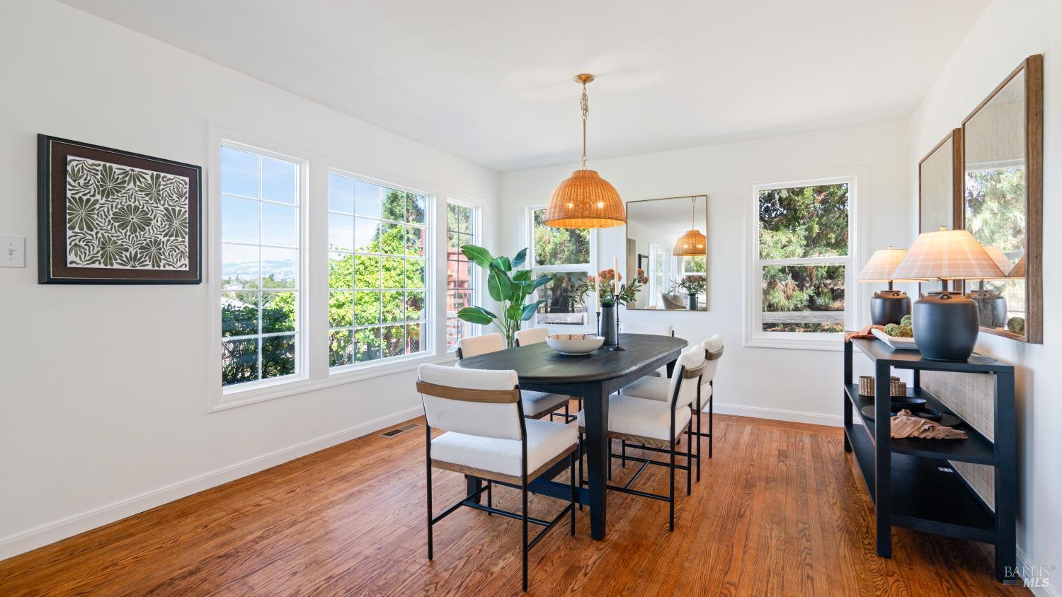 111-115 Haverfield Lane Petaluma CA 94952