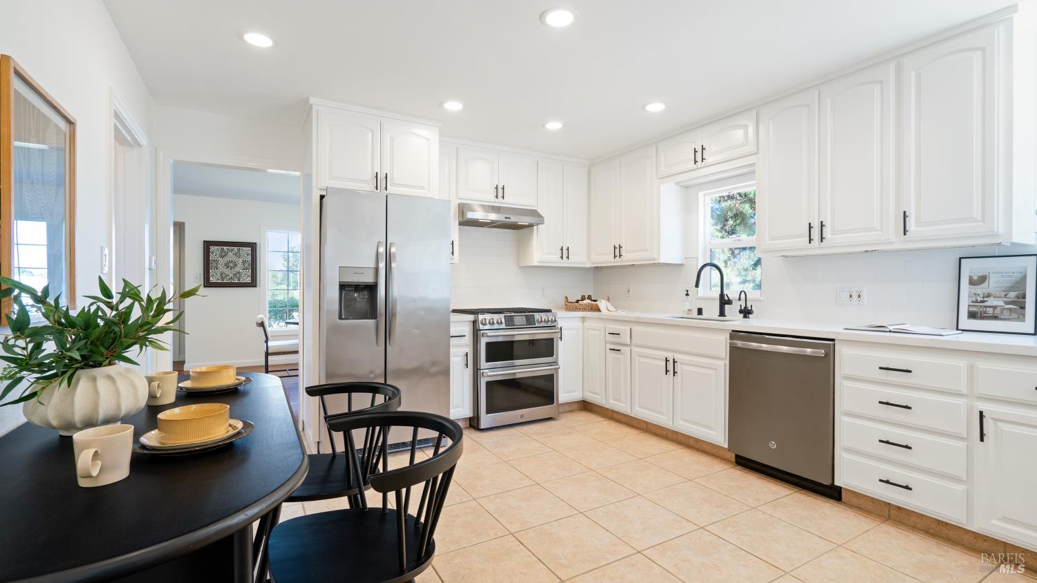 111-115 Haverfield Lane Petaluma CA 94952