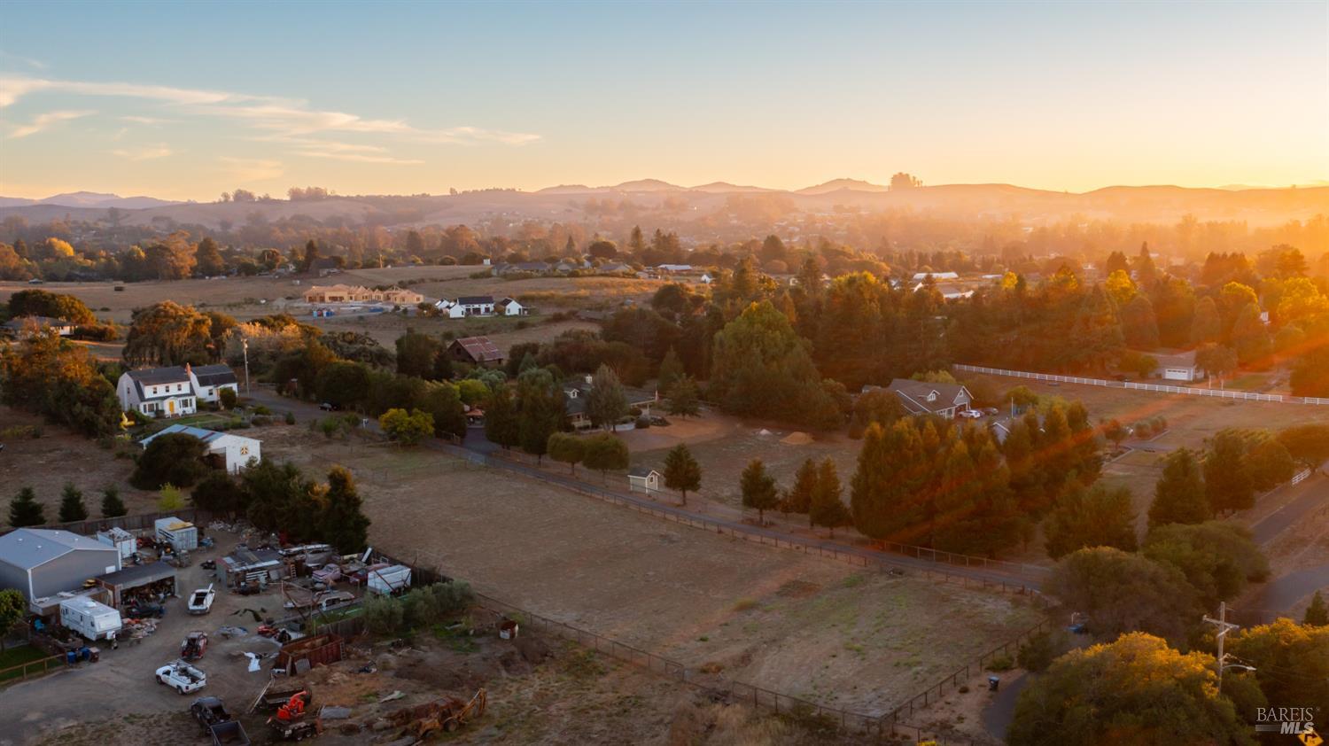 111-115 Haverfield Lane Petaluma CA 94952