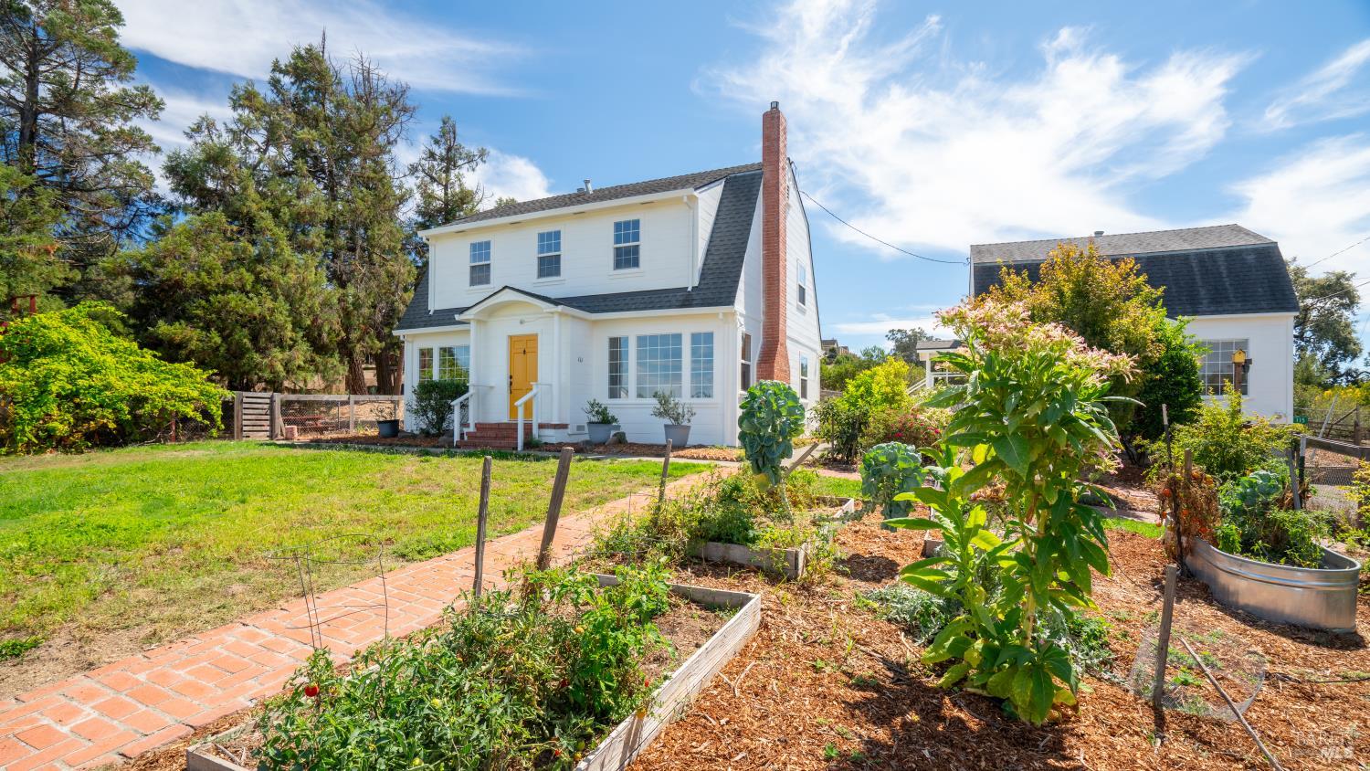 111-115 Haverfield Lane Petaluma CA 94952
