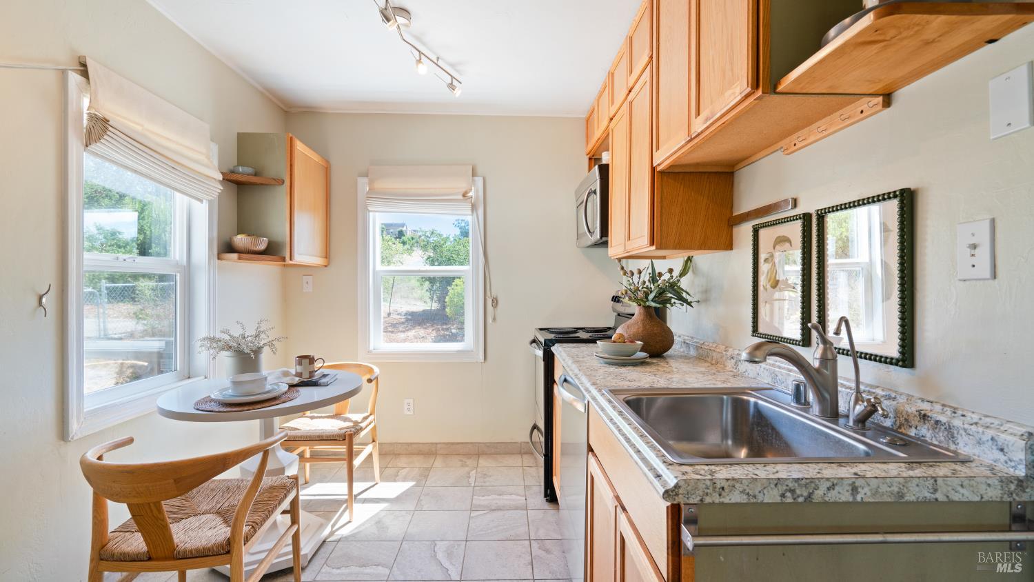 111-115 Haverfield Lane Petaluma CA 94952