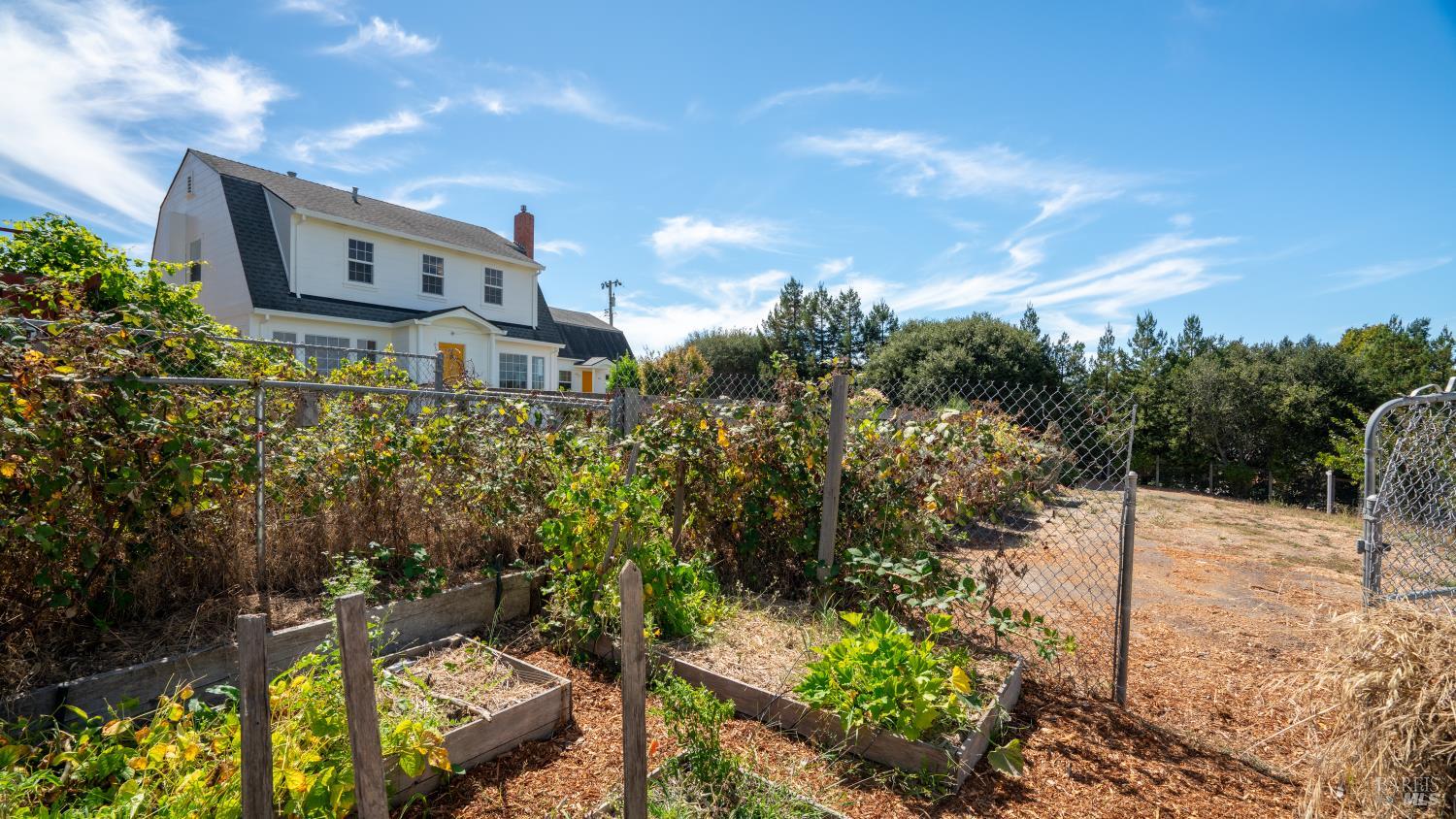 111-115 Haverfield Lane Petaluma CA 94952