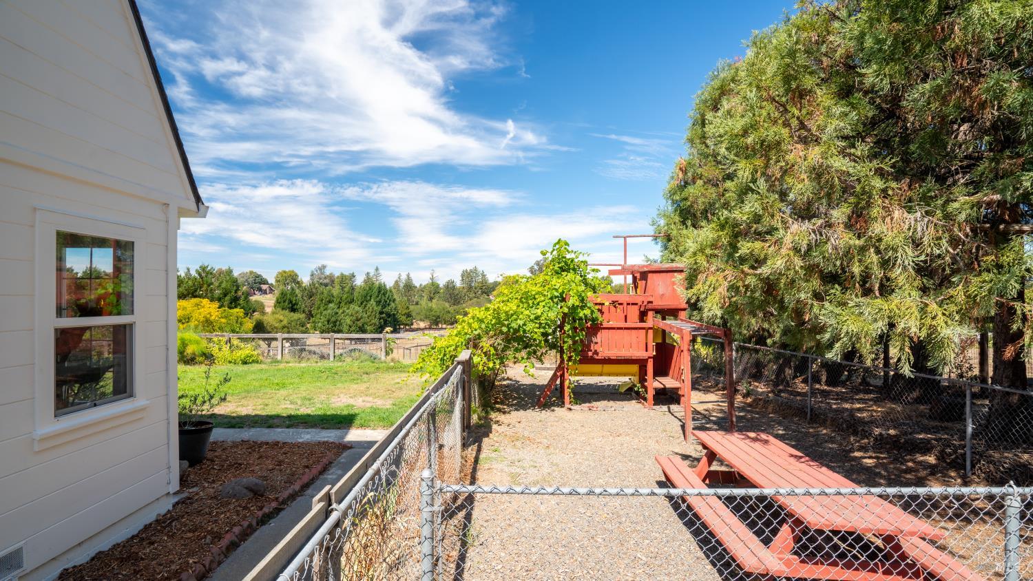 111-115 Haverfield Lane Petaluma CA 94952