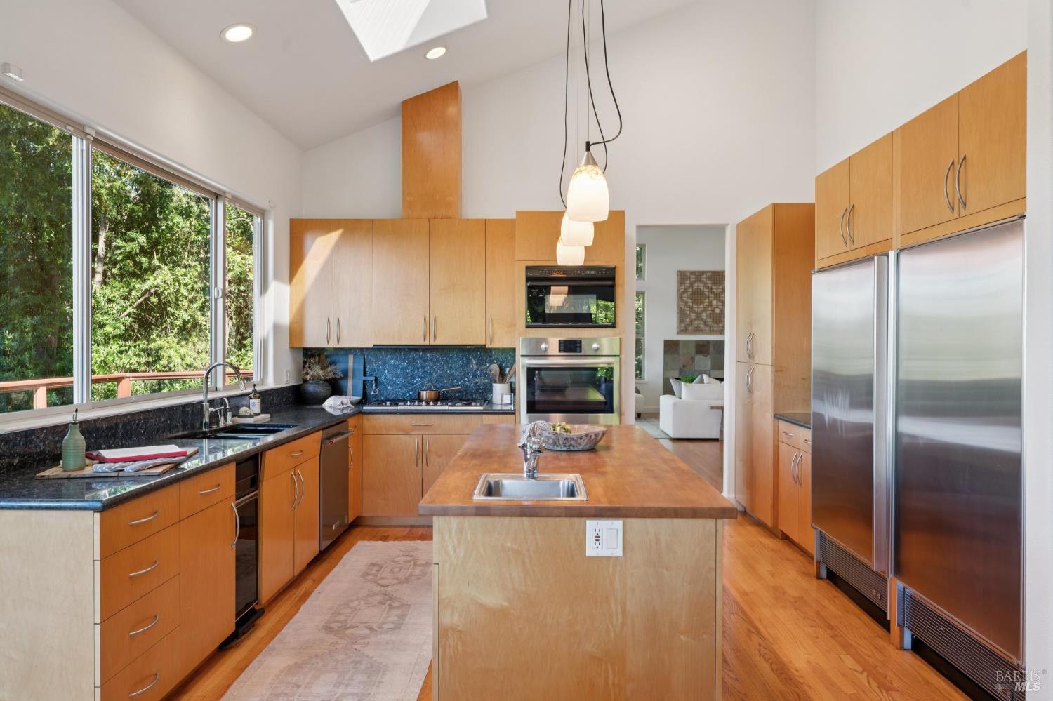 32 Meyer Road San Rafael CA 94901