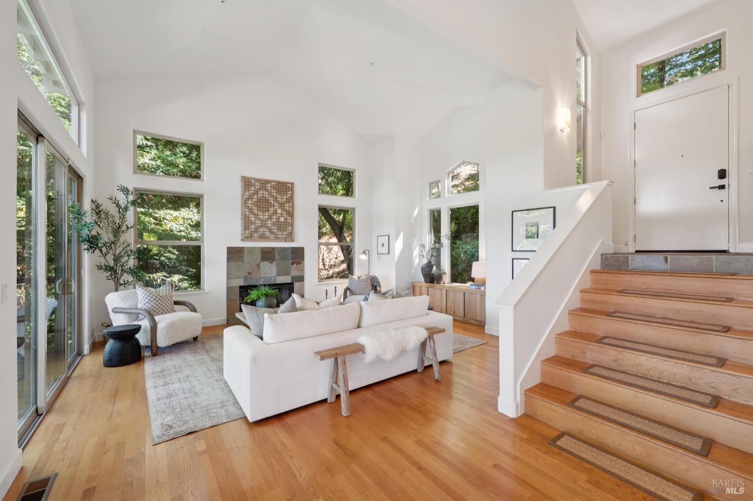 32 Meyer Road San Rafael CA 94901