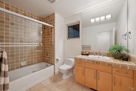 32 Meyer Road San Rafael CA 94901