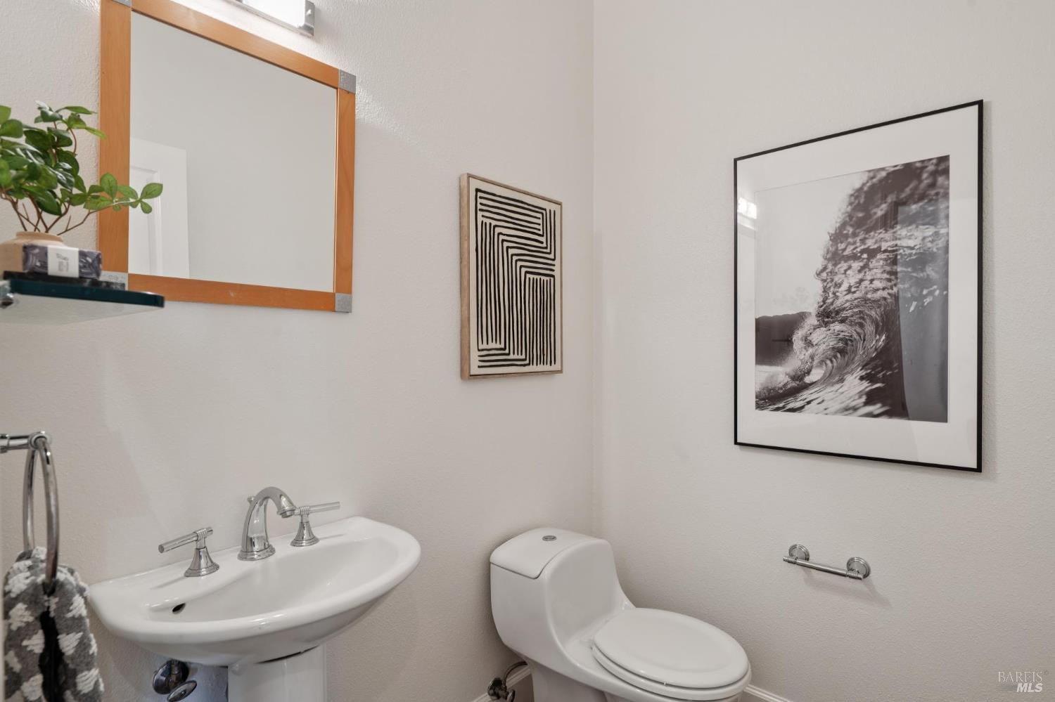 32 Meyer Road San Rafael CA 94901
