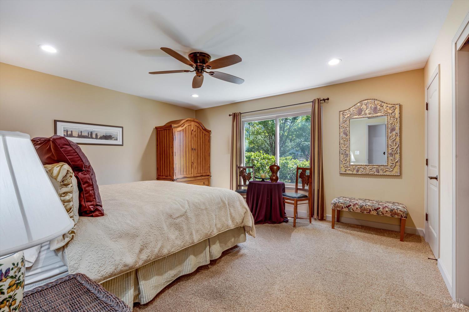 1040 Mount George Avenue Napa CA 94558