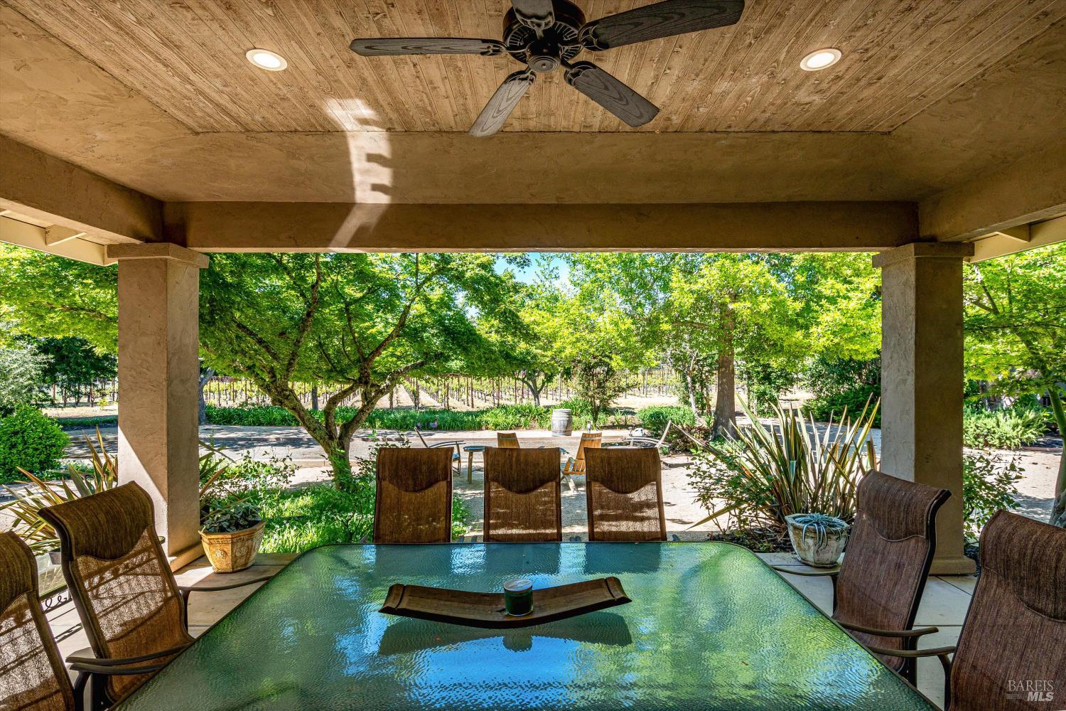 1040 Mount George Avenue Napa CA 94558