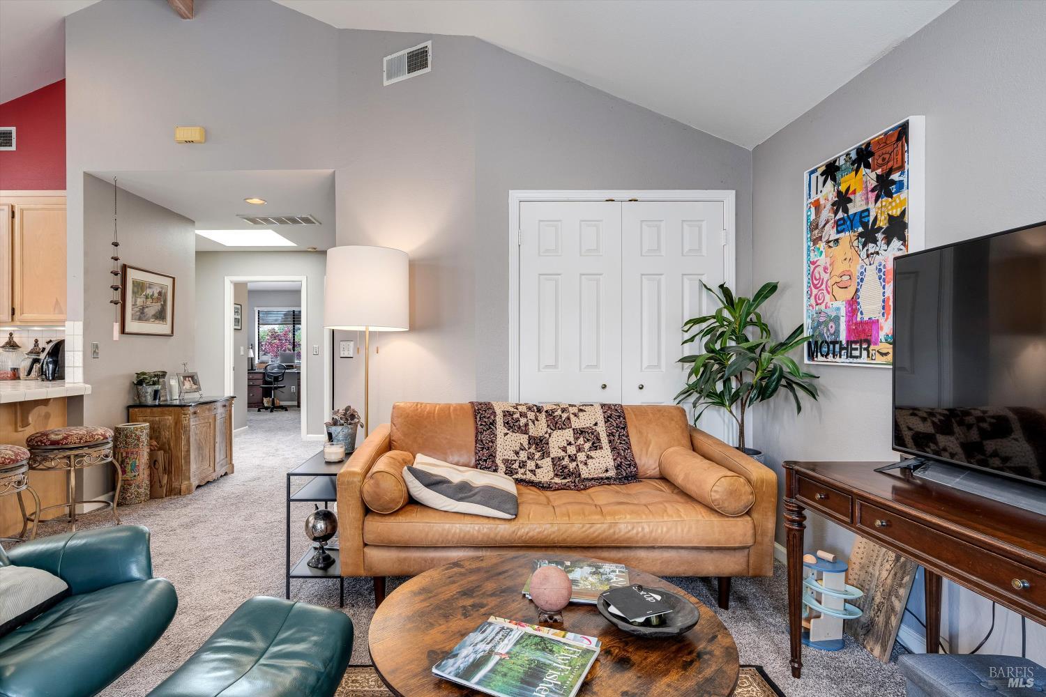 1040 Mount George Avenue Napa CA 94558