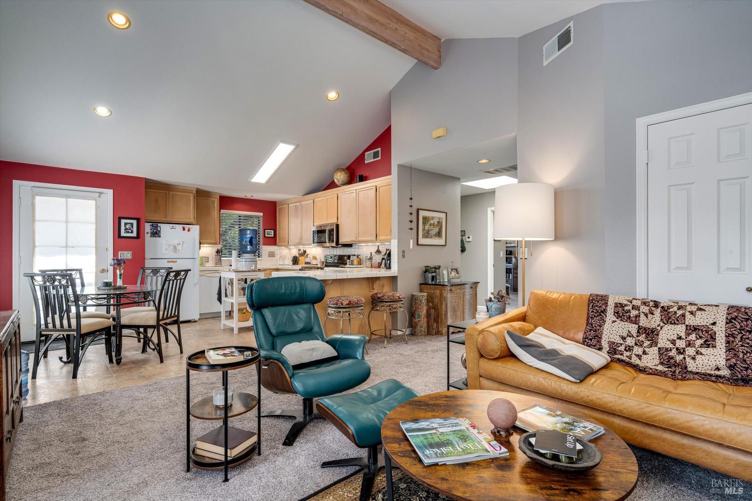 1040 Mount George Avenue Napa CA 94558