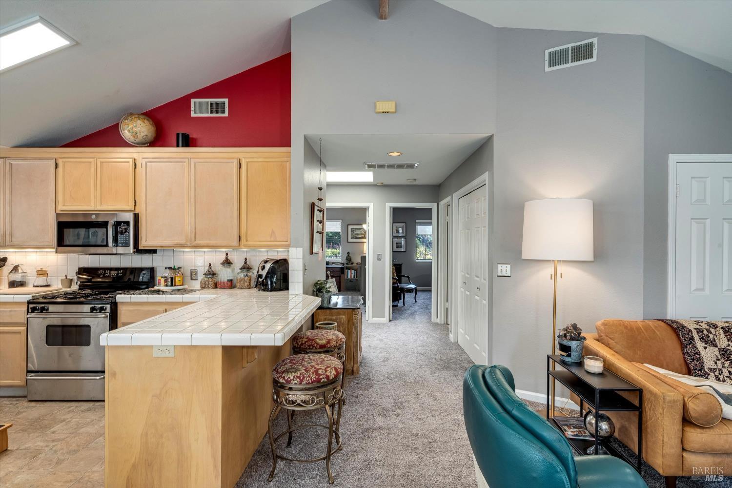 1040 Mount George Avenue Napa CA 94558