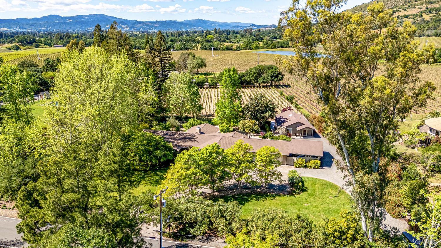 1040 Mount George Avenue Napa CA 94558