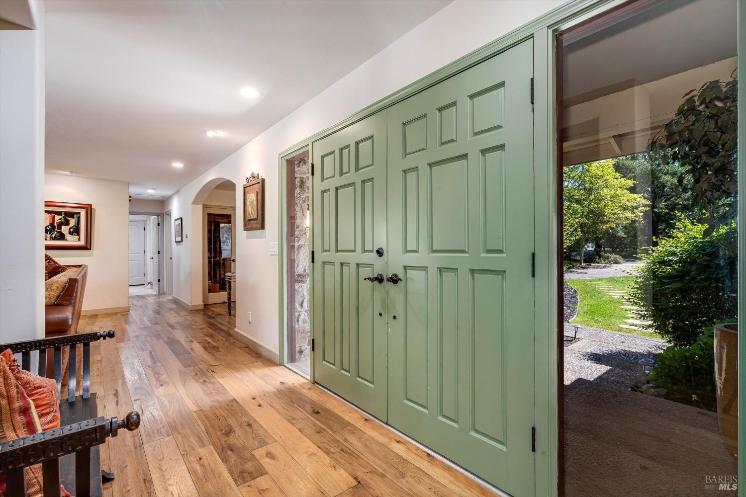 1040 Mount George Avenue Napa CA 94558