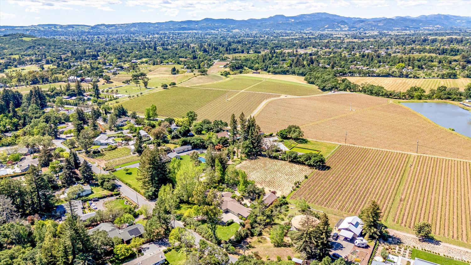 1040 Mount George Avenue Napa CA 94558